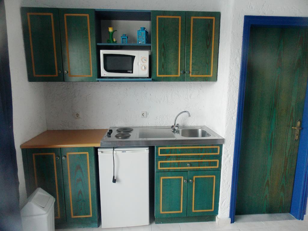 Annas Studios Livadia  Rom bilde
